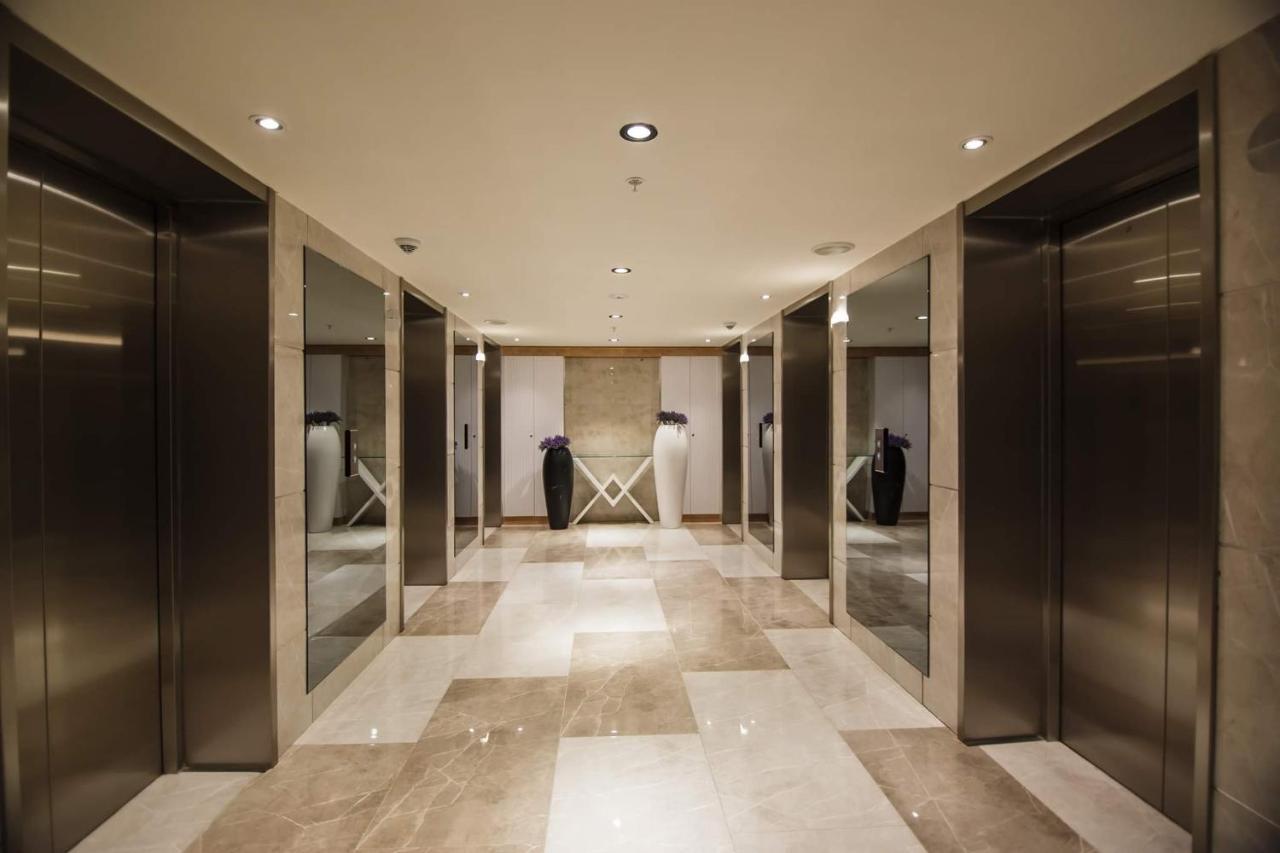 Nuage - 1St Line Sea View Apartments Batumi Bagian luar foto